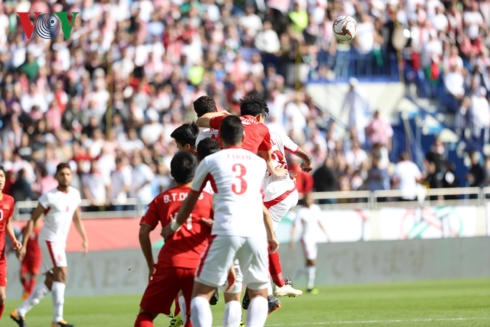 ĐT Việt Nam một lần nữa để thủng lưới từ tình huống cố định.