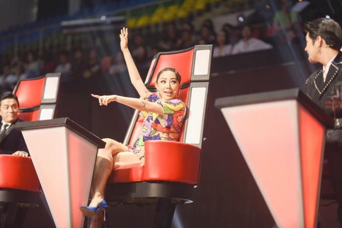 The Voice 2018: Cô gái triệu view - Trần Ngọc Ánh khiến khán giả say đắm với