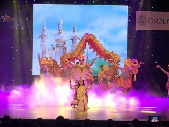 Nhạc kịch ngành tóc “Dòng máu lạc hồng” đặt dấu mốc trong nghệ thuật