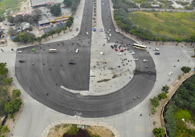 Trước đó khoảng 2 tháng, khu vực phải tổ chức đảm bảo an toàn giao thông thuộc phạm vi các đường: Lê Đức Thọ, Lê Quang Đạo (rào chắn toàn bộ nút giao Châu Văn Liêm đến nút giao Tân Mỹ) có chiều dài 4km/2 chiều.