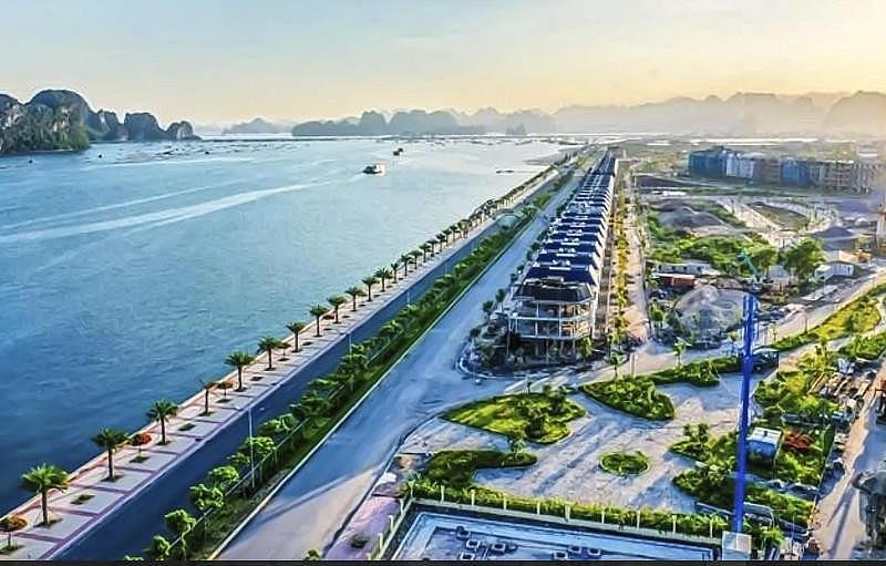 Quảng Ninh tiếp tục duy trì thành công tăng trưởng 2 con số.