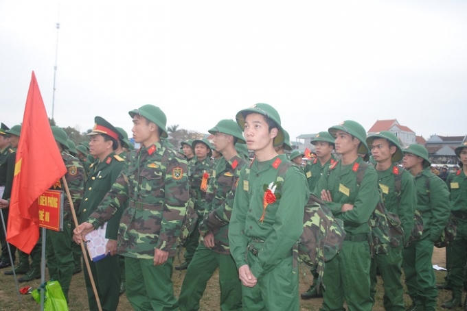 Nét mặt háo hức của những thanh niên trước giờ lên đường nhận nhiệm vụ. (Ảnh Duy Ngợi).