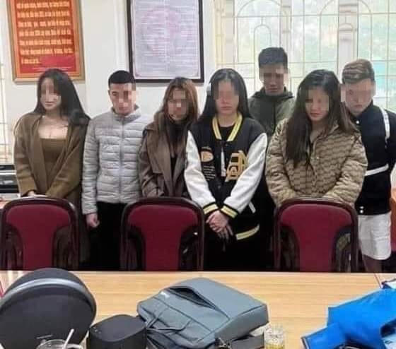 fb_img_1672745366884-1845