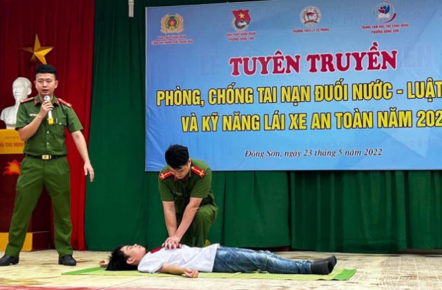 Thanh Hoá: Tuyên truyền pháp luật về phòng chống đuối nước và an toàn giao thông