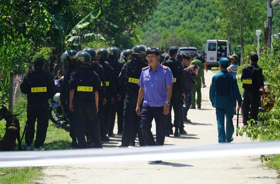 Nhiều lực lượng đã được điều động để truy bắt Hưng (Ảnh: Phú Khánh).