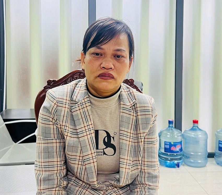 Đối tượng Lê Thị Hương.