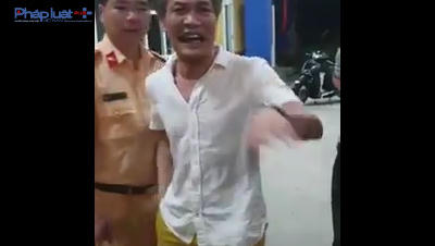 Việc tài xế Bình chỉ bị xử phạt 2,5 triệu đồng, bỏ qua nhiều hành vi vi phạm khác, khiến dư luận thắc mắc vì sự bất thường.