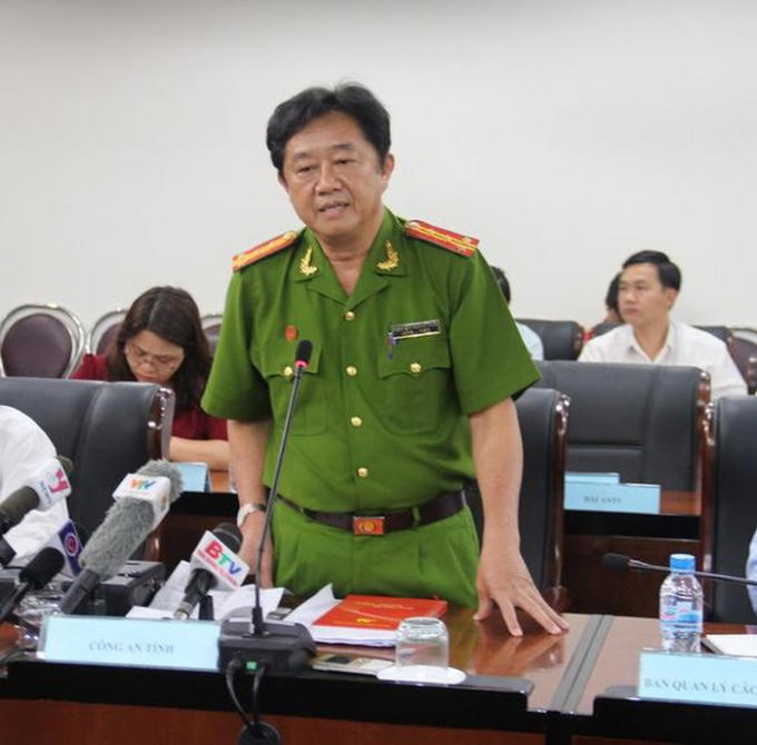 Trước khi được phê chuẩn làm Phó Bí thư Tỉnh ủy, ông Nguyễn Hoàng Thao làm Giám đốc Công an tỉnh Bình Dương, đại biểu Quốc hội khóa XIV (2016-2021). Do một số quy trình nhân sự chưa thực hiện xong nên ông Nguyễn Hoàng Thao vẫn tiếp tục giữ vai trò là người đứng đầu Công an tỉnh Bình Dương. (ảnh: Tuổi Trẻ)