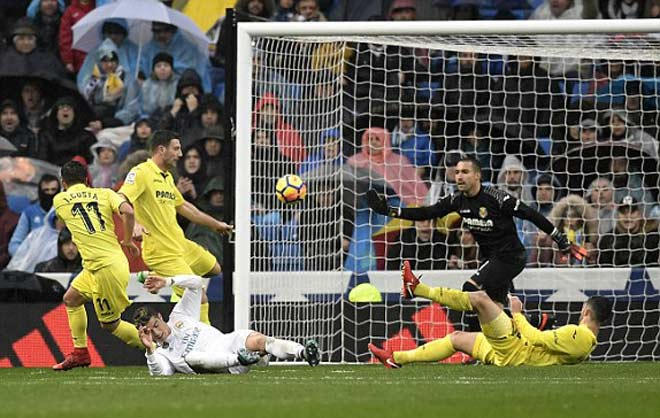 Hiệp 1 kết thúc với tỉ số 0-0. (Ảnh: Reuters)