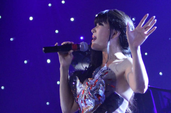 Nhật Hạ hút hồn khán giả của