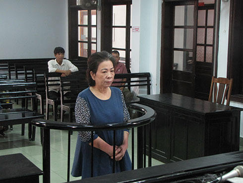 Bị cáo Nguyễn Thị Ngần tại phiên tòa.