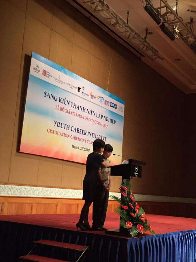 Trong 6 tháng tham gia YCI 2016 - 2017, Chi đã thực tập tại bộ phận House Kepping tại khách sạn Intercontinental Hanoi Westlake. Chính những lời động viên của các anh chị đi trước như: