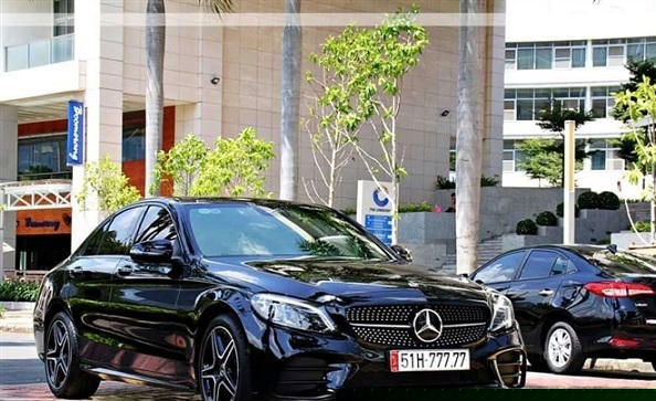 Nhiều xe trúng biển số đẹp, tăng giá gấp ba, lãi chênh vài tỷ