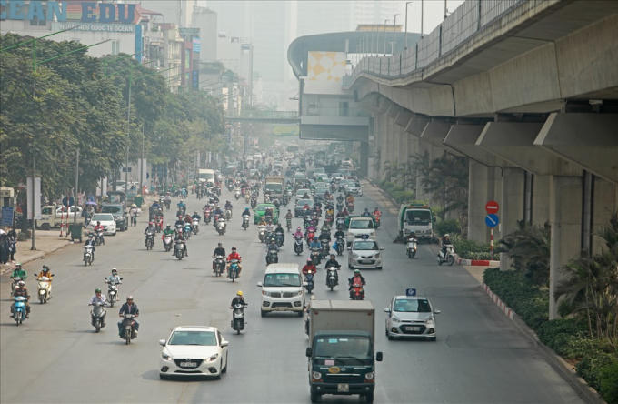 Khi tuyến đường sắt đô thị Cát Linh - Hà Đông đi vào hoạt động được kỳ vọng sẽ góp phần hạn chế tình trạng quá tải trên tuyến đường Nguyễn Trãi.