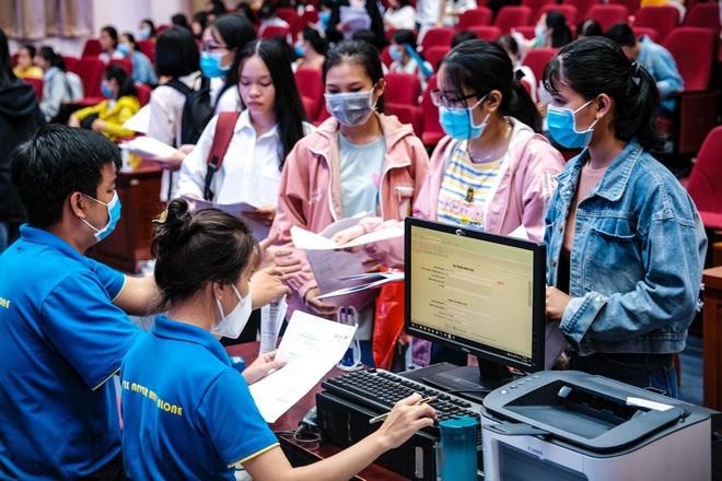 Tân sinh viên nhập học (ảnh minh họa: UEL)