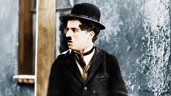Charlie Chaplin được tạp chí Time xếp vào danh sách 100 nhân vật quan trọng nhất thế kỷ 20.