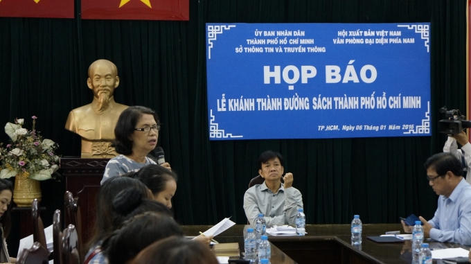 Các chuyên gia chia sẻ tại buổi họp báo.