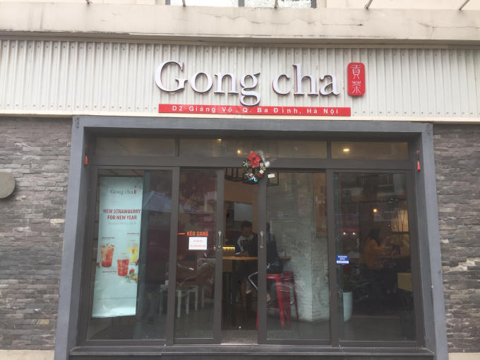 Gong Cha D2 Giảng Võ nơi khách hàng "tố" có vật thể lạ và thái độ của nhân viên