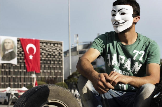 Nhóm hacker Anonymous "tuyên chiến" với Thổ Nhĩ Kỳ. (Ảnh: AFP)