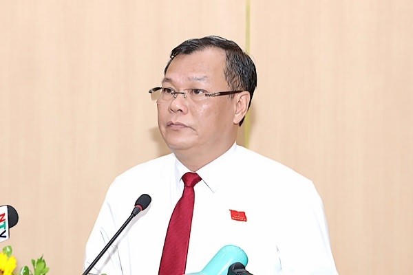 Ông Lê Quốc Chỉnh, Phó Bí thư Thường trực, Chủ tịch HĐND tỉnh Nam Định phát biểu tại kỳ họp.