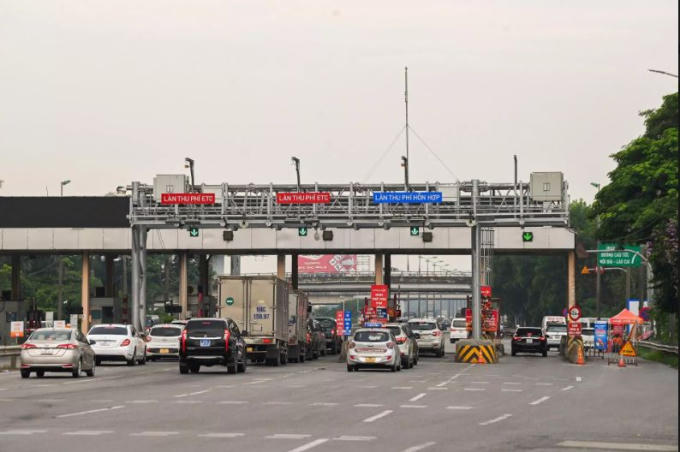 Trạm thu phí đặt trên tuyến Bắc Thăng Long - Nội Bài nhưng thu phí hoàn vốn cho tuyến tránh Vĩnh Yên (Vĩnh Phúc).