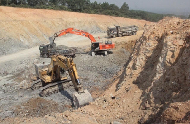 Cảnh báo nguy cơ trục lợi bồi thường giải phóng mặt bằng cao tốc Bắc - Nam