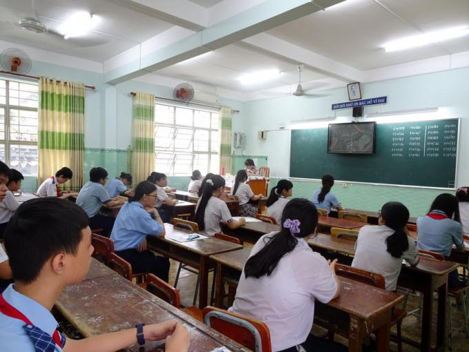 Thí sinh tham dự kỳ thi tuyển sinh lớp 10 năm học 2020- 2021