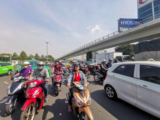 Sân bay Tân Sơn Nhất “dễ thở” ngày 26 Tết