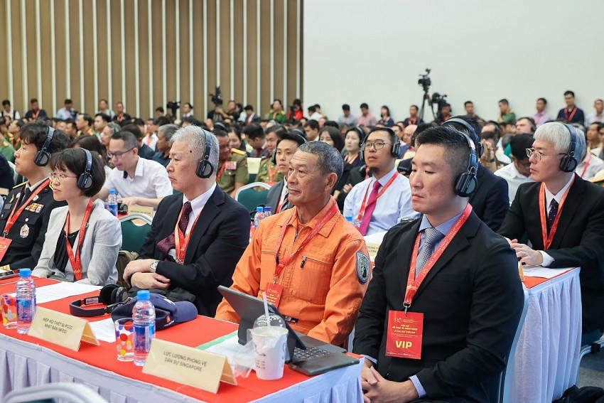 Các đại biểu tham dự diễn đàn. Ảnh: VGP
					
				
			
			Các đại biểu tham dự diễn đàn. Ảnh: VGP