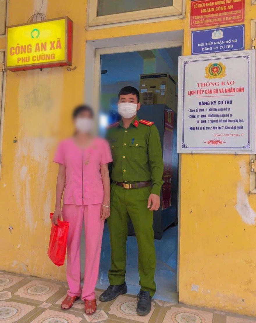 Bà S tại Công an xã Phú Cường