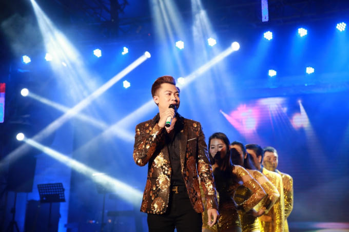 ho viet trung