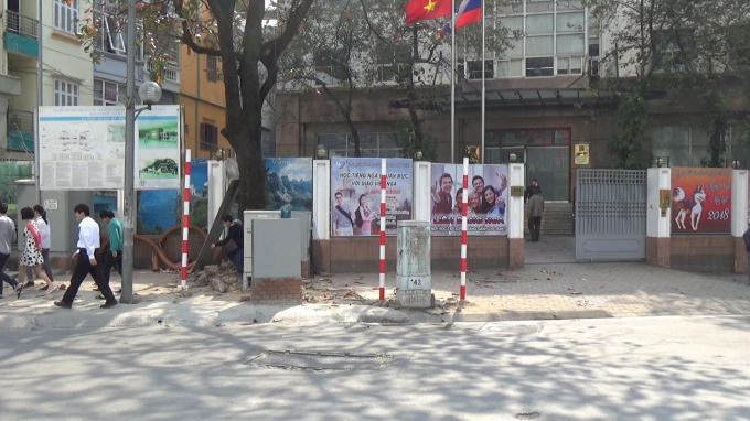 H&agrave; Nội: Sau một đ&ecirc;m, những biển b&aacute;o giao th&ocirc;ng