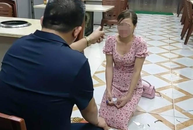 067f3855-75b2-475f-aa91-8800c3baa129-1213.