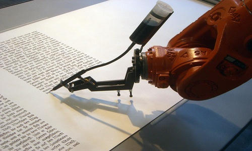 Robot Trung Quốc hoàn thành bài báo trong một giây. Ảnh minh họa: Mirko Tobias Schaefer/Gastev.