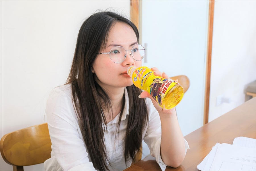 Nhiều bạn trẻ hào hứng với phiên bản giới hạn của Number 1 và Đen.