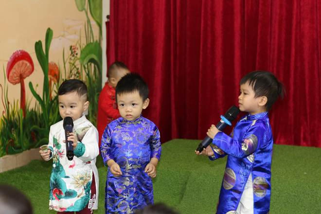 Trải nghiệm Tết truyền thống cho c&aacute;c b&eacute; tại Hội chợ Tết Xu&acirc;n y&ecirc;u thương