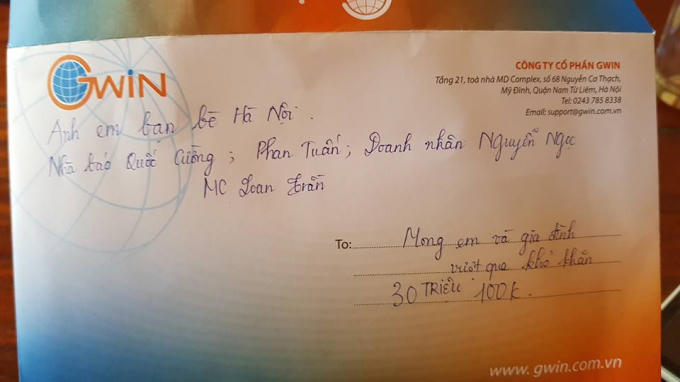 Vĩnh Phúc: Nữ sinh cơ cực, vừa học vừa kiếm sống để nuôi hai em khi mẹ bỗng nhiên mất sớm