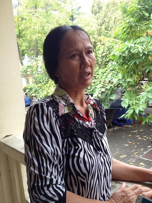 Mẹ của anh Trung: "Bác và Trung sẽ cố gắng đến cùng".