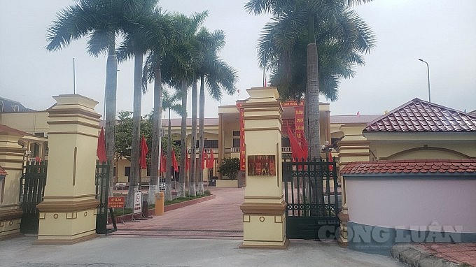 Trụ sở UBND huyện Hưng Hà. Ảnh NB&CL