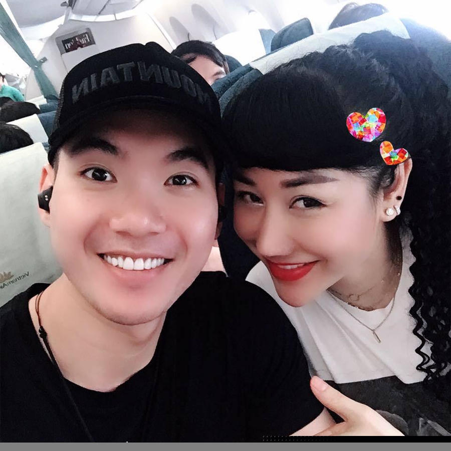 Vợ doanh nhân hơn 15 tuổi sống khép kín của Trương Nam Thành