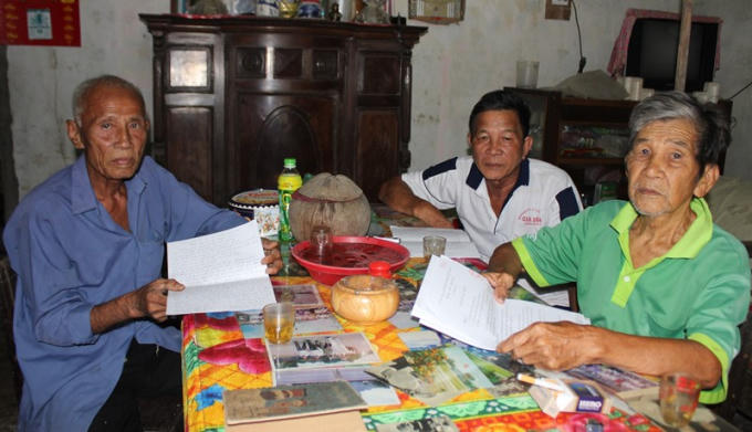 Ông Trần Hoàng Thọ, ông Diệp Trung Hiếu và ông Quách Kỉnh, nguyên là những cán bộ cách mạng trước đây đã xác nhận móc nối và giao nhiệm vụ cho ông Đực.