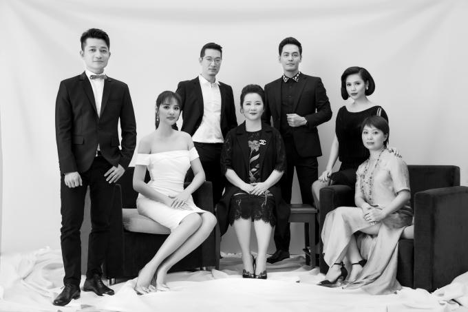 H&eacute; lộ những người