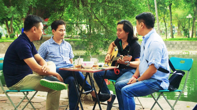 Khán giả sẽ hiểu rõ hơn con đường âm nhạc hơn 20 năm mà Bức Tường đã đi qua.