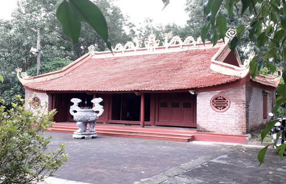 Để ghi nhận, tôn vinh công lao to lớn của Kỳ Đồng - Nguyễn Văn Cẩm, nhân dân địa phương đã lập đền thờ. Năm 2012, đền thờ ông (tức động Thiên Thai) ở thôn Trại Nhất, xã Hồng Kỳ (Yên Thế) được Thủ tướng Chính phủ công nhận là Di tích Quốc gia đặc biệt.