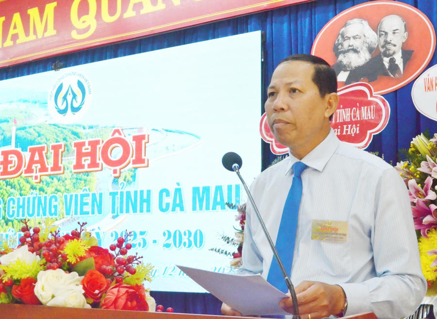 Ông Trần Hoàng Lộc – Phó Giám đốc Sở Tư pháp Cà Mau, phát biểu chỉ đạo tại Đại hội.