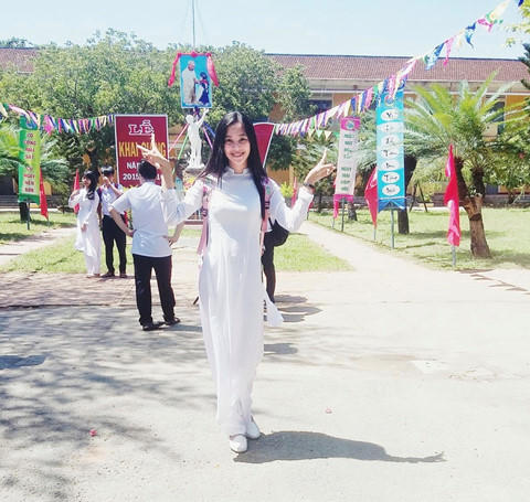 Hoa hậu Việt Nam 2018 Trần Tiểu Vy học sinh giỏi 3 năm THPT
