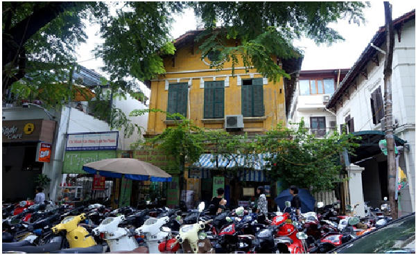 Biệt thự kiểu Pháp quanh phố cổ luôn có giá đắt đỏ (ảnh minh họa)