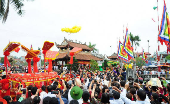 le_hoi_phu_day