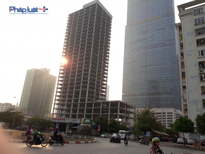 Dự án Trung tâm điều hành và giao dịch Vicem được Hội đồng thành viên Vicem phê duyệt đầu tư năm 2010, với tổng mức đầu tư điều chỉnh hơn 2.743 tỷ đồng.