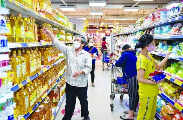Kiểm soát lạm phát, ổn định kinh tế vĩ mô